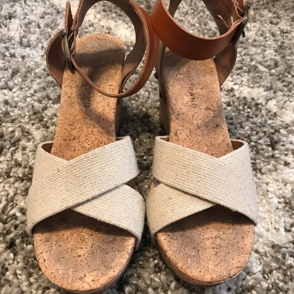 Lucky Brand Tan Cork Wedge - Perfect Condition - Picture 2 of 8